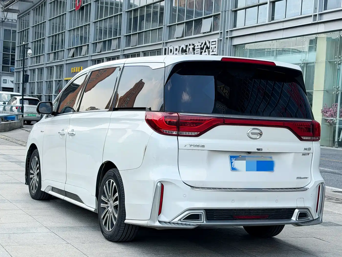 GAC Trumpchi Trumpchi M8 2023 Master Series 390T Ultimate Edition фото 3