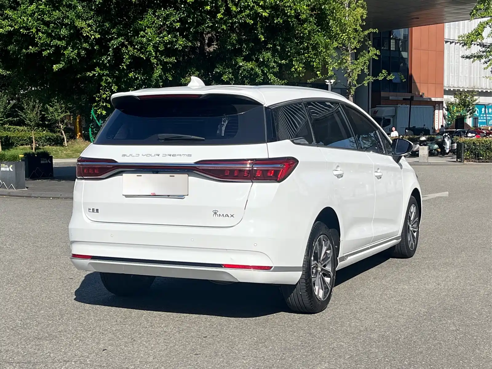 Фото 5 - BYD Song MAX