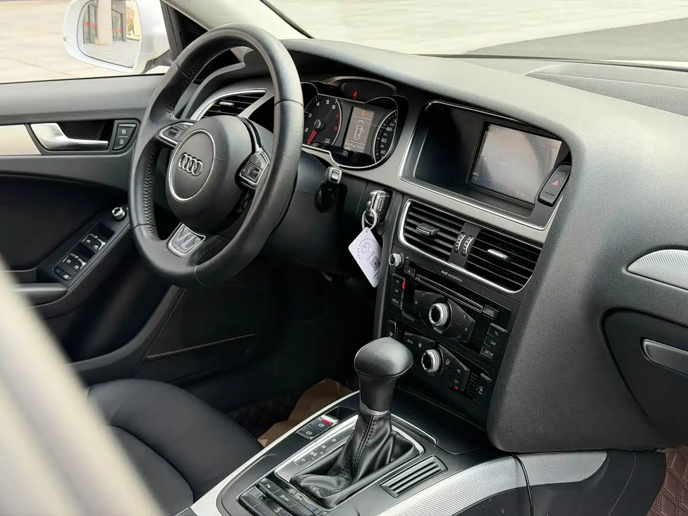 Audi A4L 2013 35 TFSI Automatic Standard фото 7