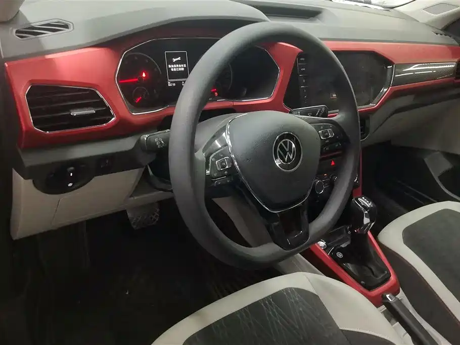 Volkswagen T-Cross 2020 280TSI DSG Comfort Edition фото 12