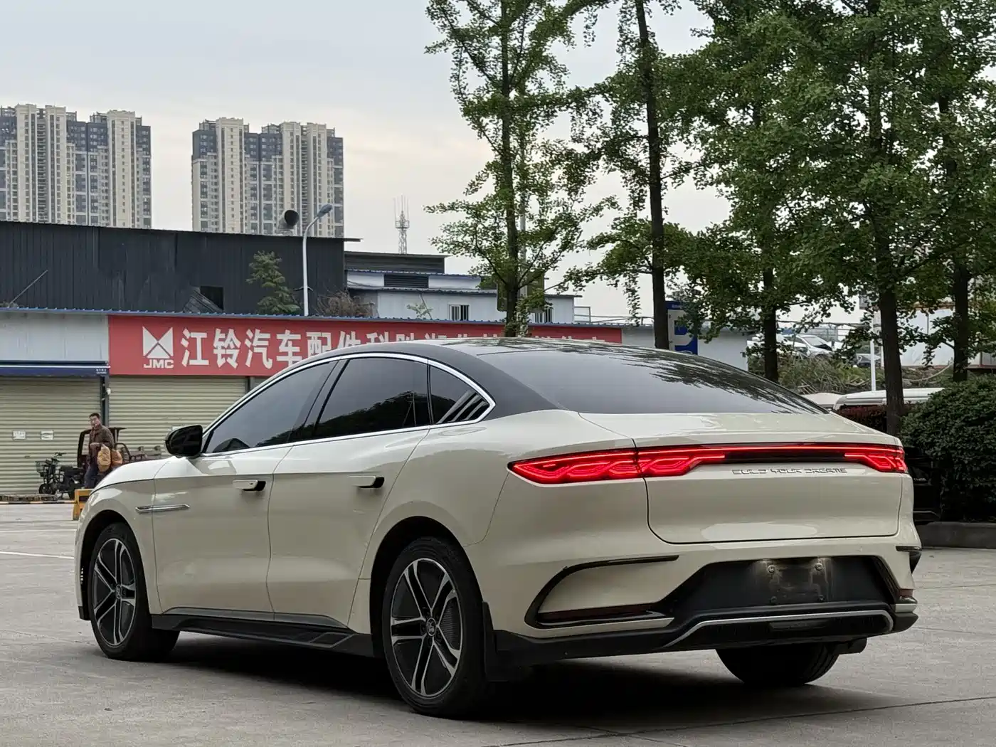 BYD Han 2023 EV Champion Edition 605KM FWD Premium фото 9