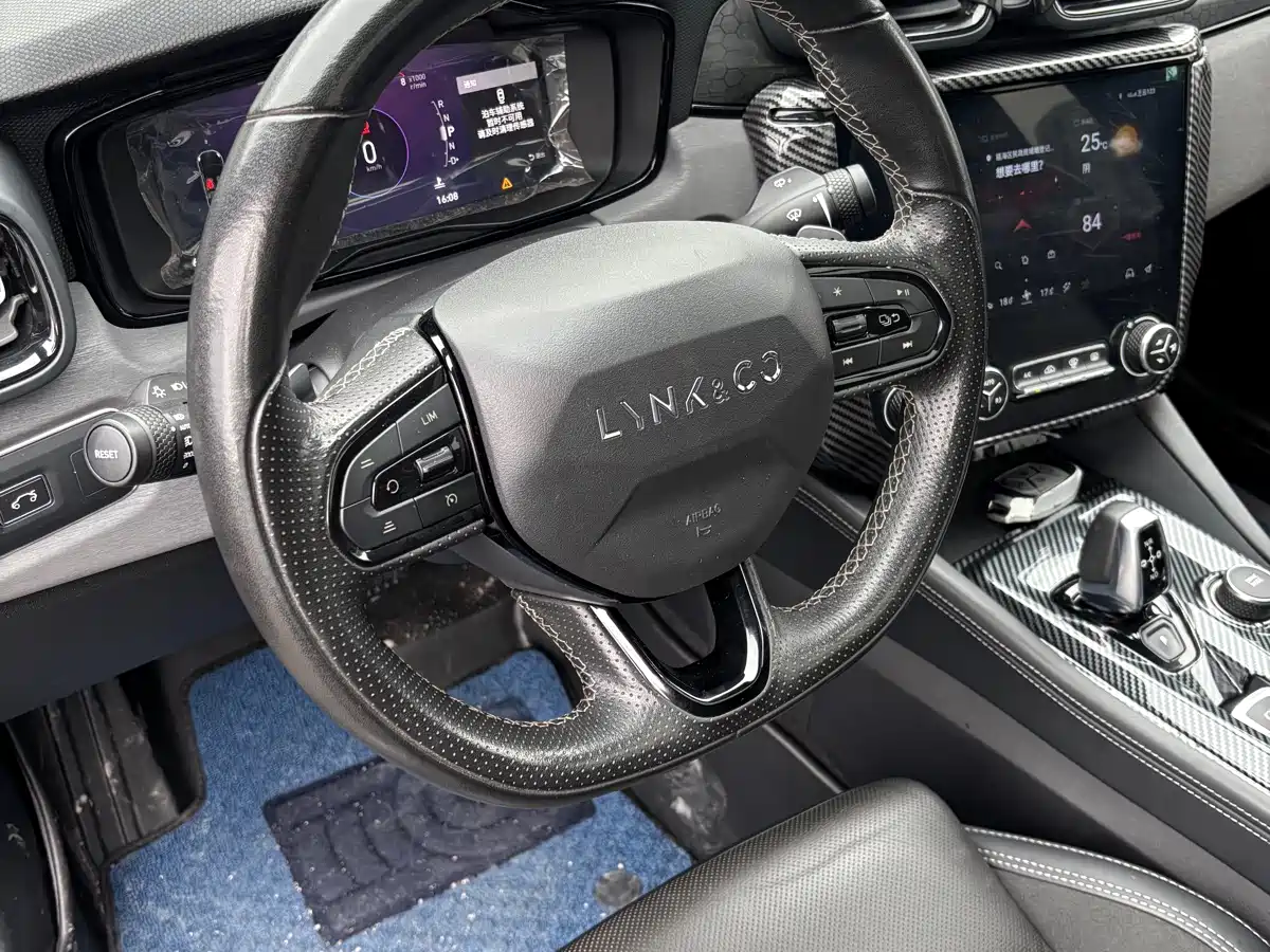 Lynk & Co 03 2021 1.5TD DCT Jin Pro фото 22