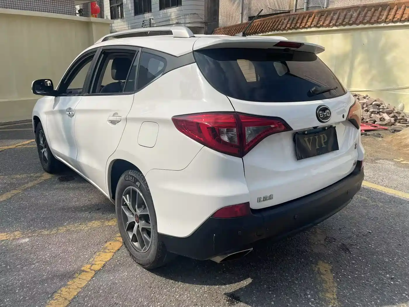 BYD Song 2017 2016 Ultimate Edition 1.5TID Automatic Elite