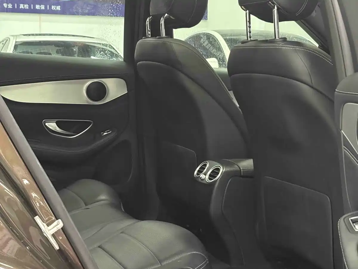 Mercedes-Benz GLC 2016 GLC 200 4MATIC фото 10