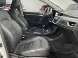 Фото 12 - Geely Vision