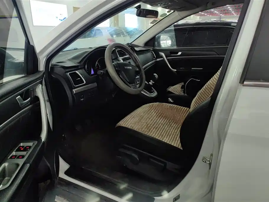 Haval M6 2019 1.5T Manual 2WD Elite Type China VI фото 9
