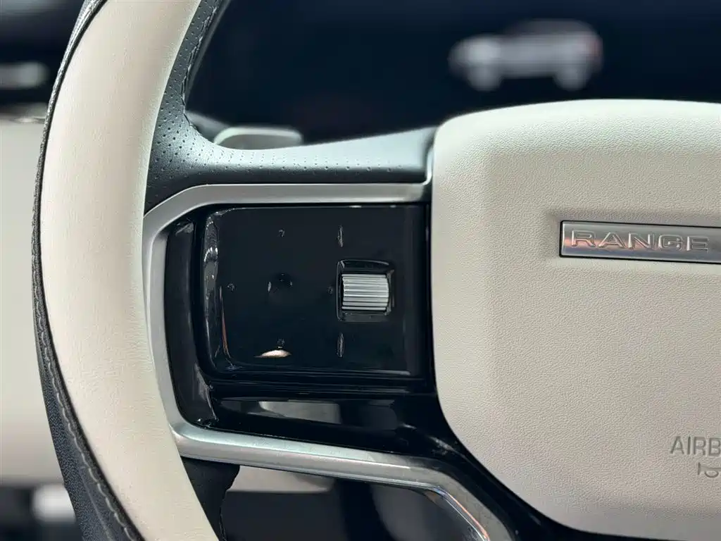 Land Rover Range Rover Evoque 2021 Range Rover Evoque L 249PS R-Dynamic S Performance Edition фото 19
