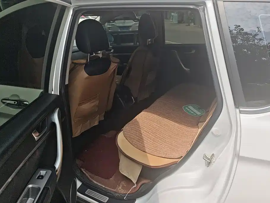 Haval M6 2018 2017 1.5T Manual 2WD Elite