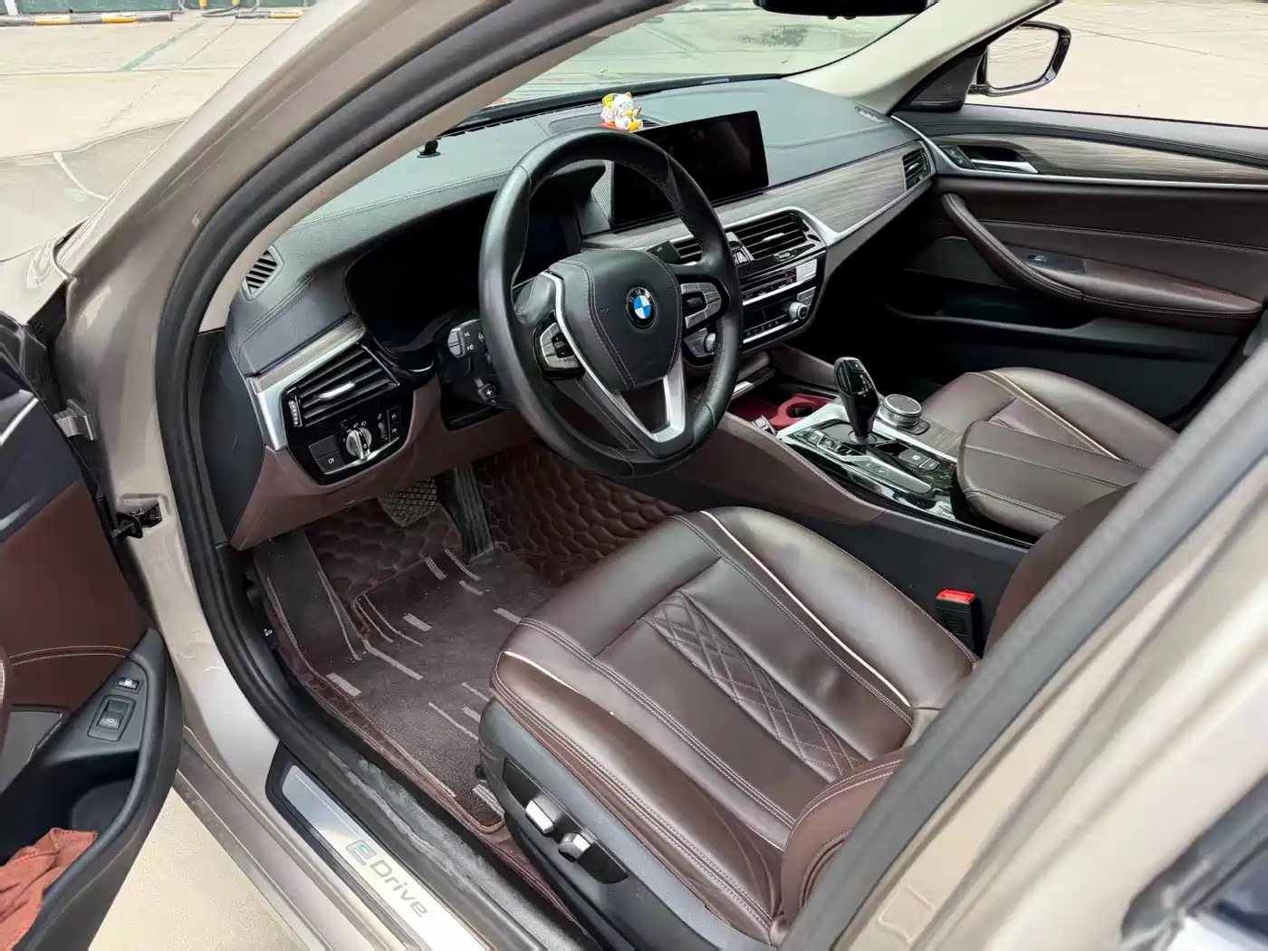 BMW 5 Series New Energy 2019 Facelift 530Le Luxury Package фото 8