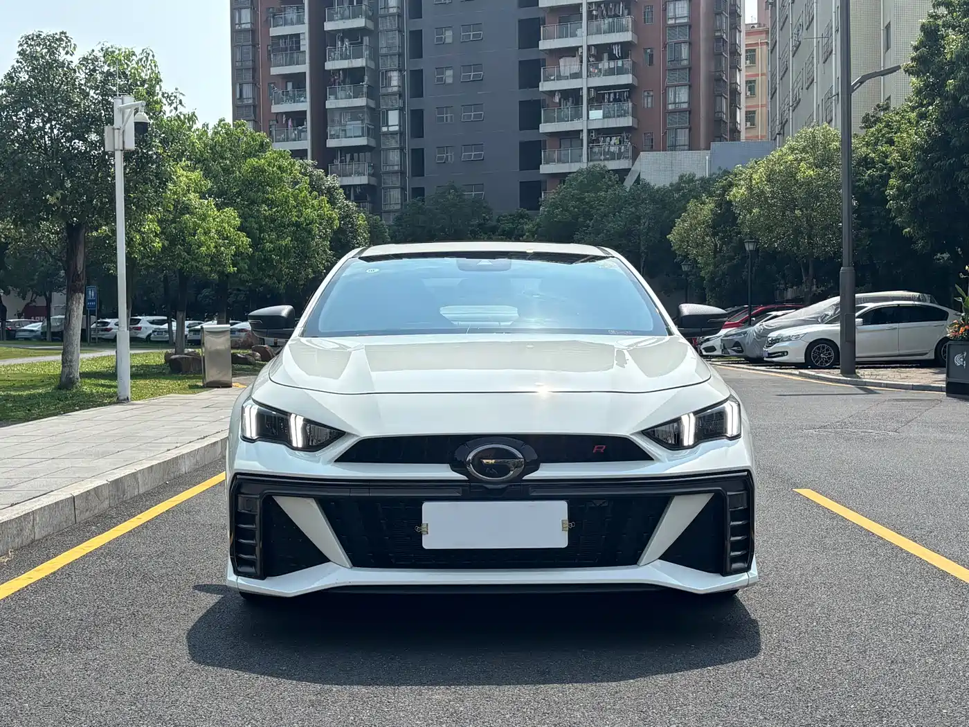 GAC Trumpchi Trumpchi Emkoo 2023 400T Automatic R PRO фото 2