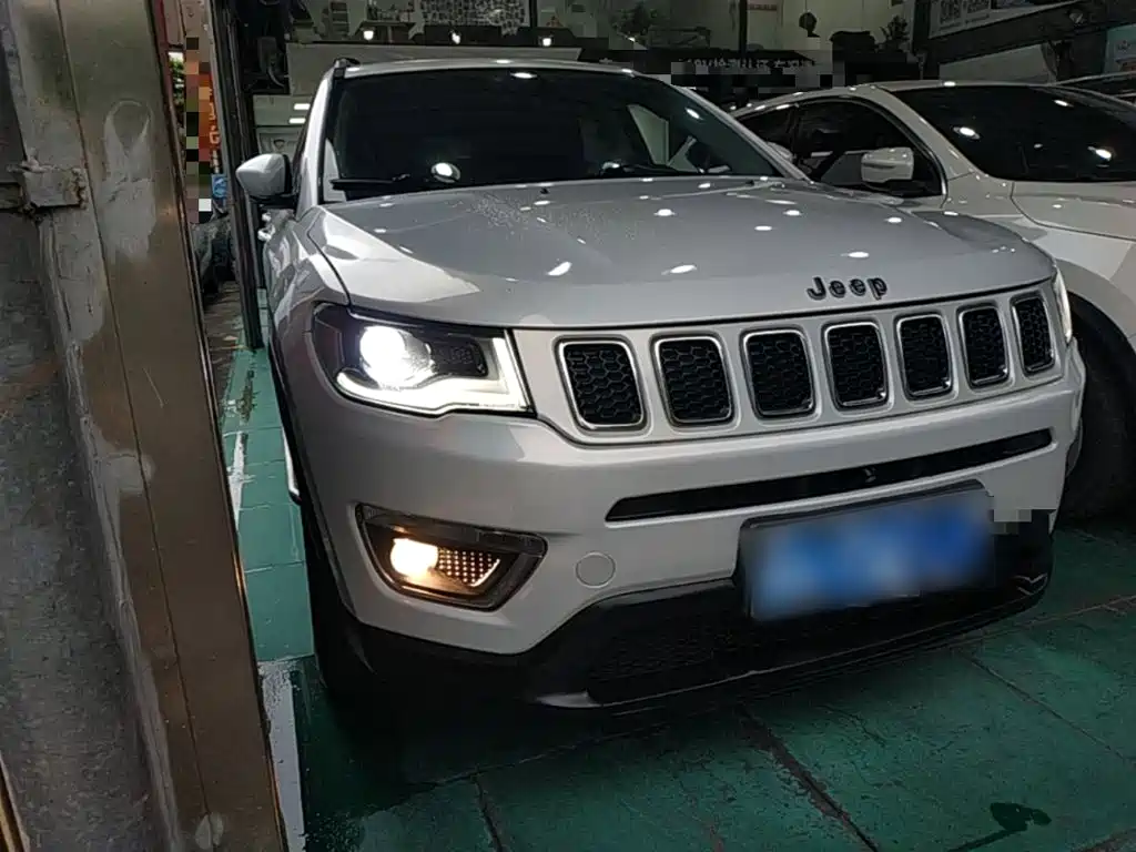 Jeep Compass 2017 2017 200T Auto Premium Edition