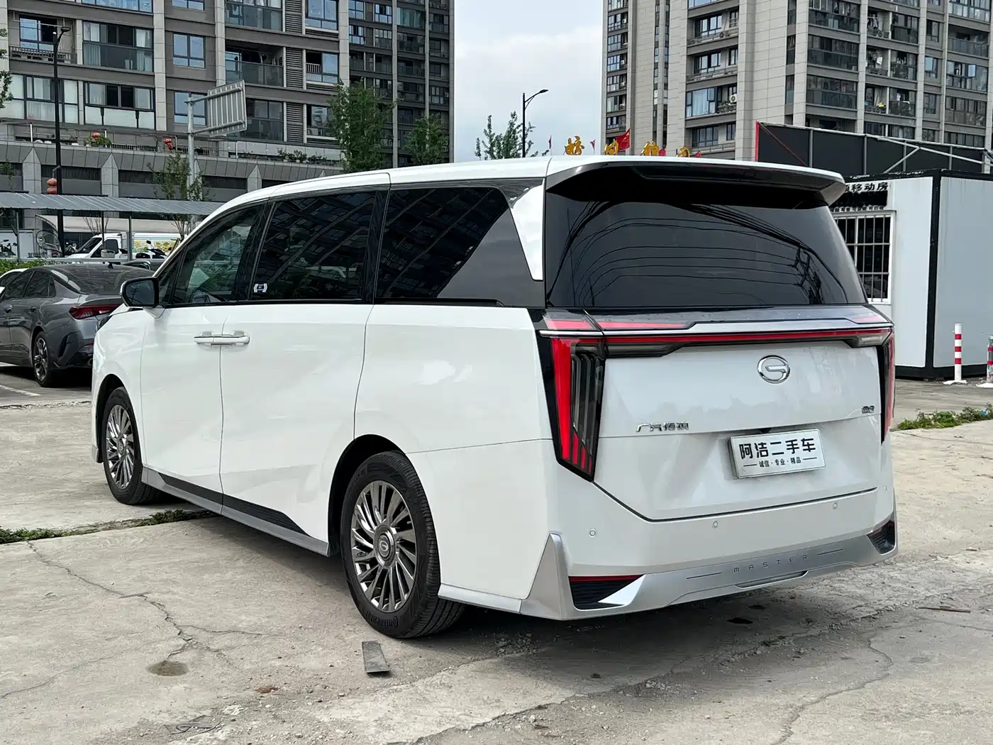 GAC Trumpchi Trumpchi M8 2023 Model Master Series 400T Ultimate Edition фото 5