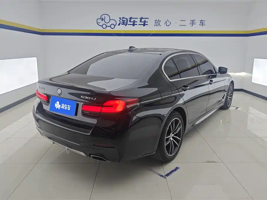 BMW 5 Series 2022 Model Second Facelift 525Li M Sport Package фото 3