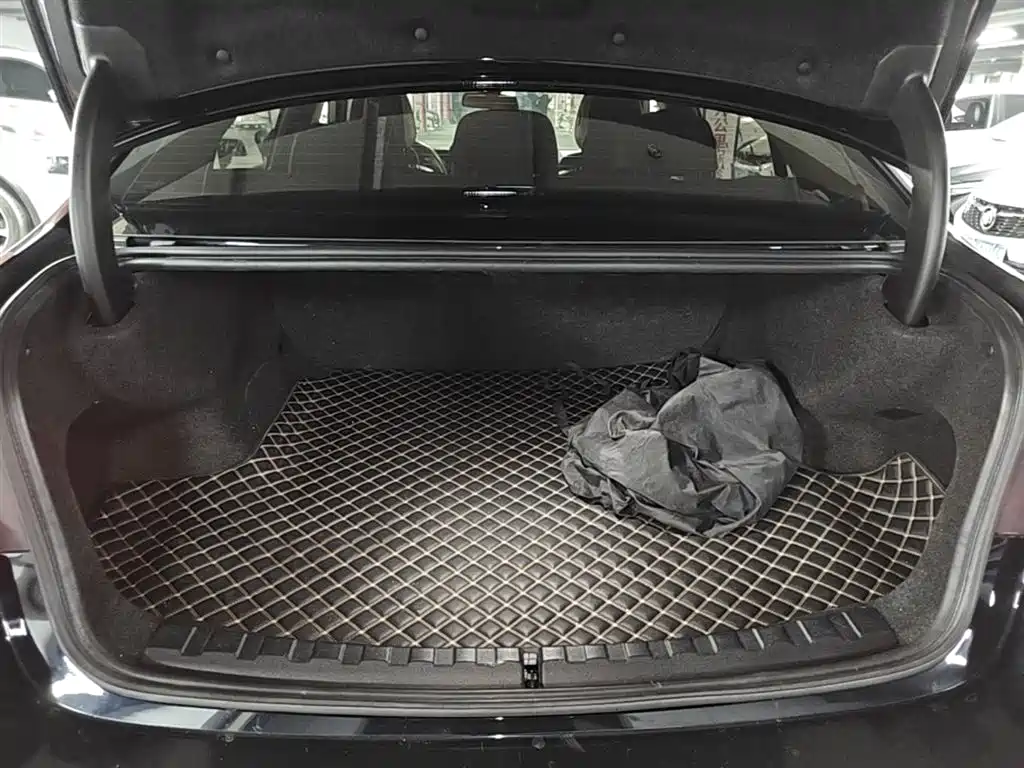 BMW i3 2022 eDrive 35 L фото 19