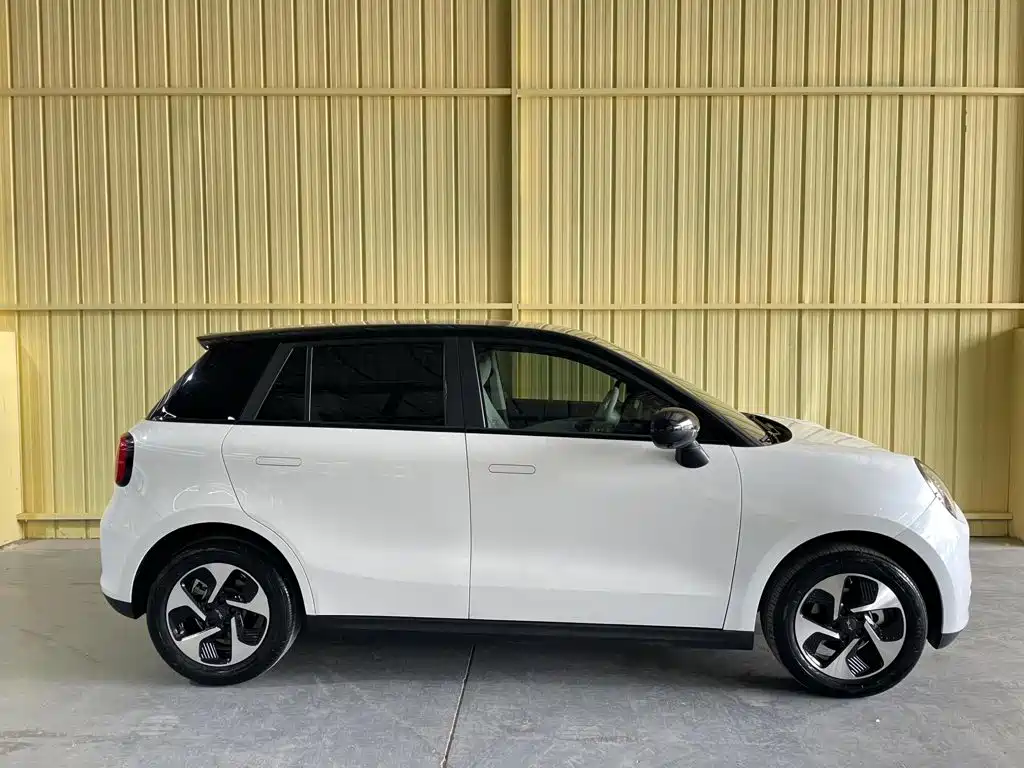 JAC Yiwei Yiwei 3 2024 2024 Beloved Edition 330km Air