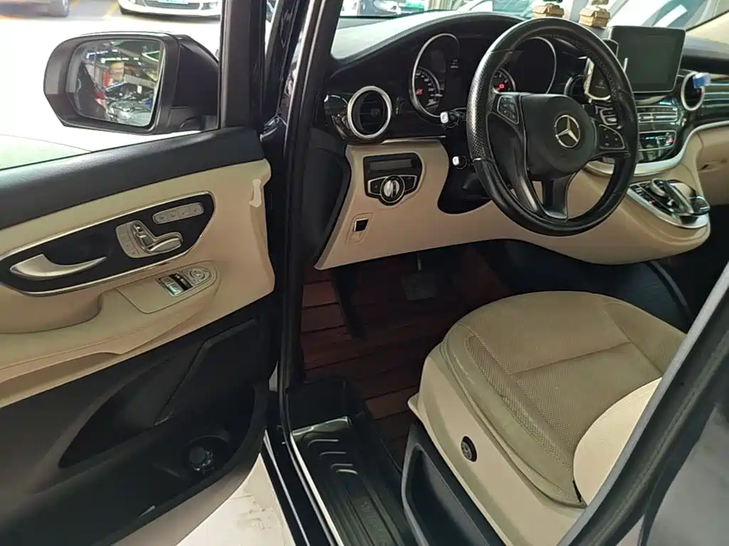 Mercedes-Benz V-Class 2018 2018 V 260 Pilot Edition China V