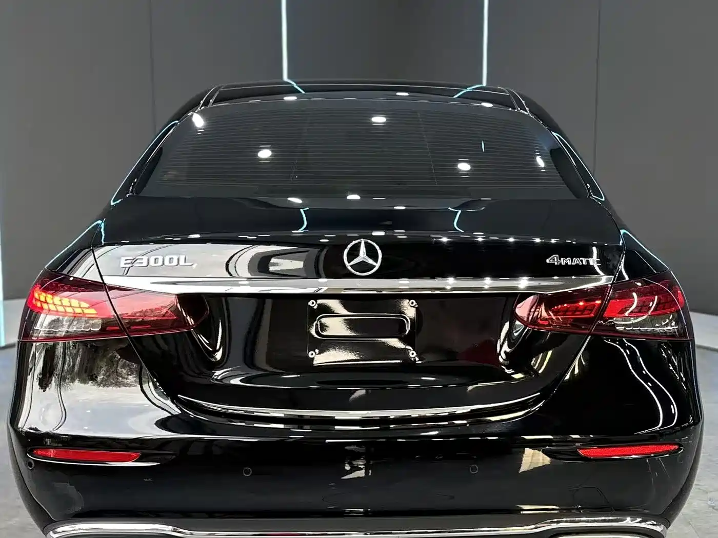  E CLASS