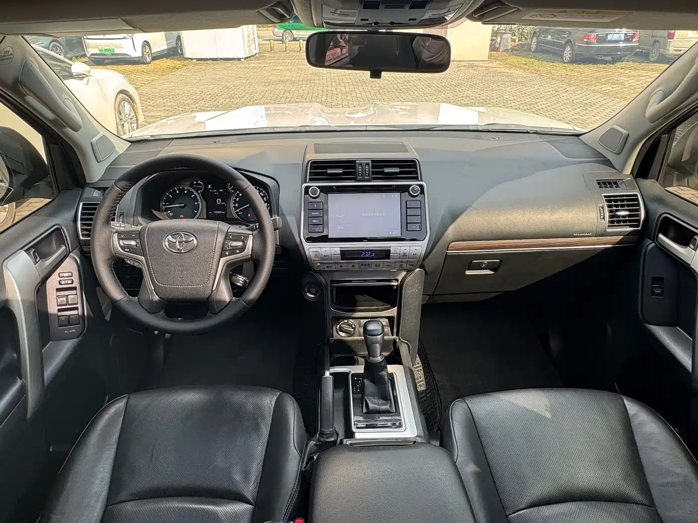 Toyota Prado 2019 3.5L Automatic TX-L Zunxiang Edition with Rear-mounted Spare Tire фото 16