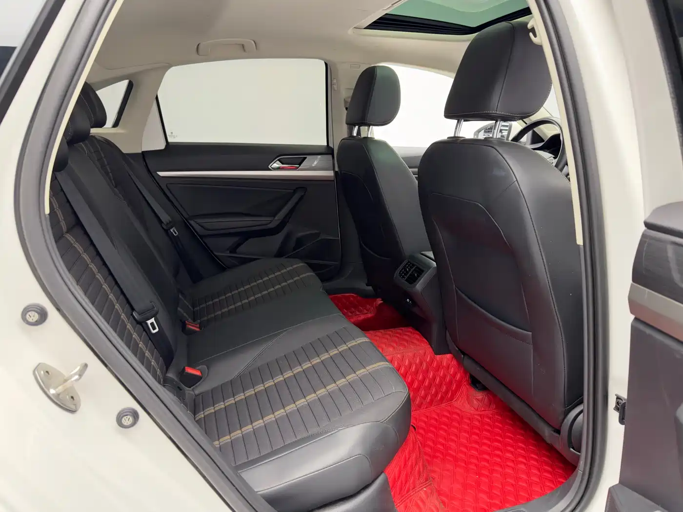 Volkswagen Lavida 2022 280TSI DSG Comfort Edition фото 13
