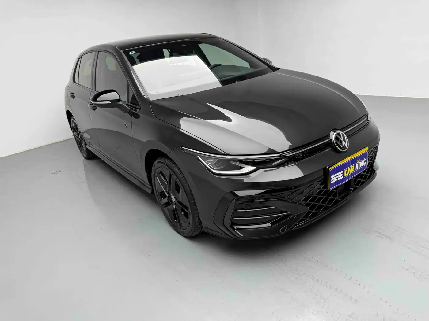 Volkswagen Golf 2026 2025 Facelift 300TSI R-Line