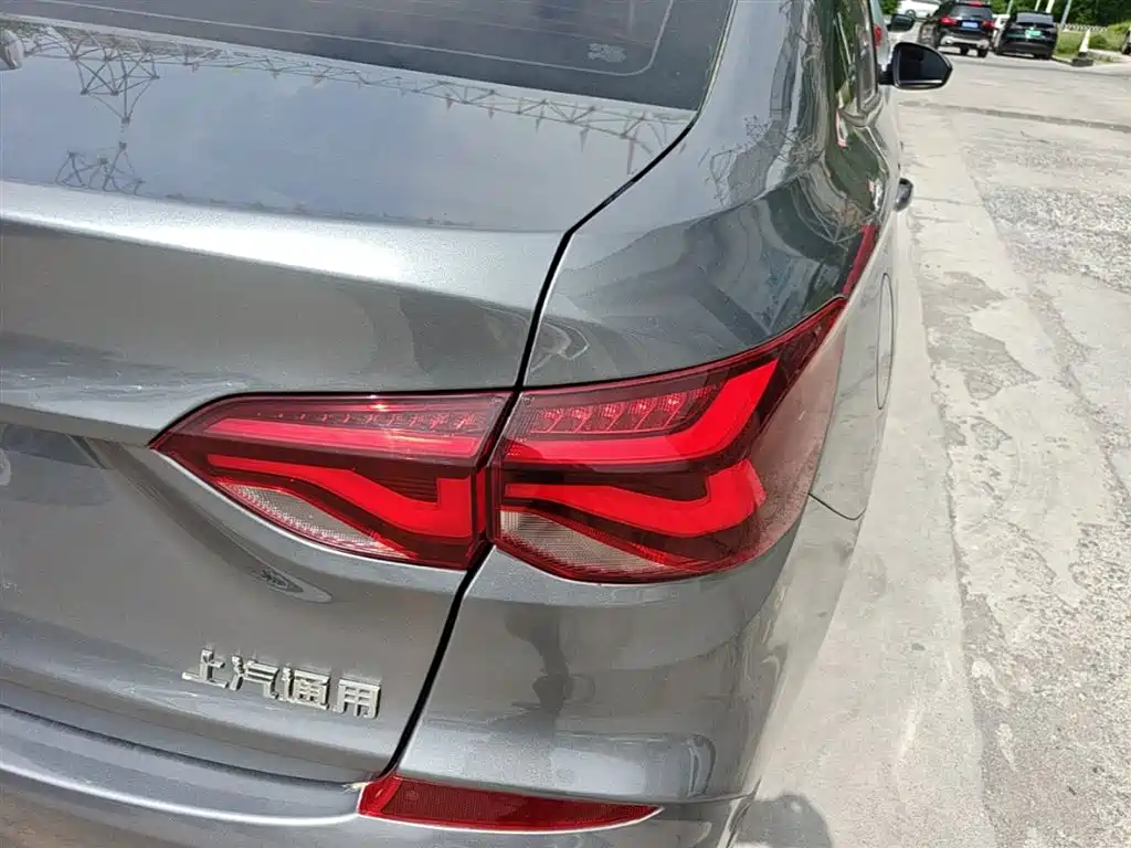 Chevrolet Monza 2019 320T Manual Joy Edition China VI фото 8