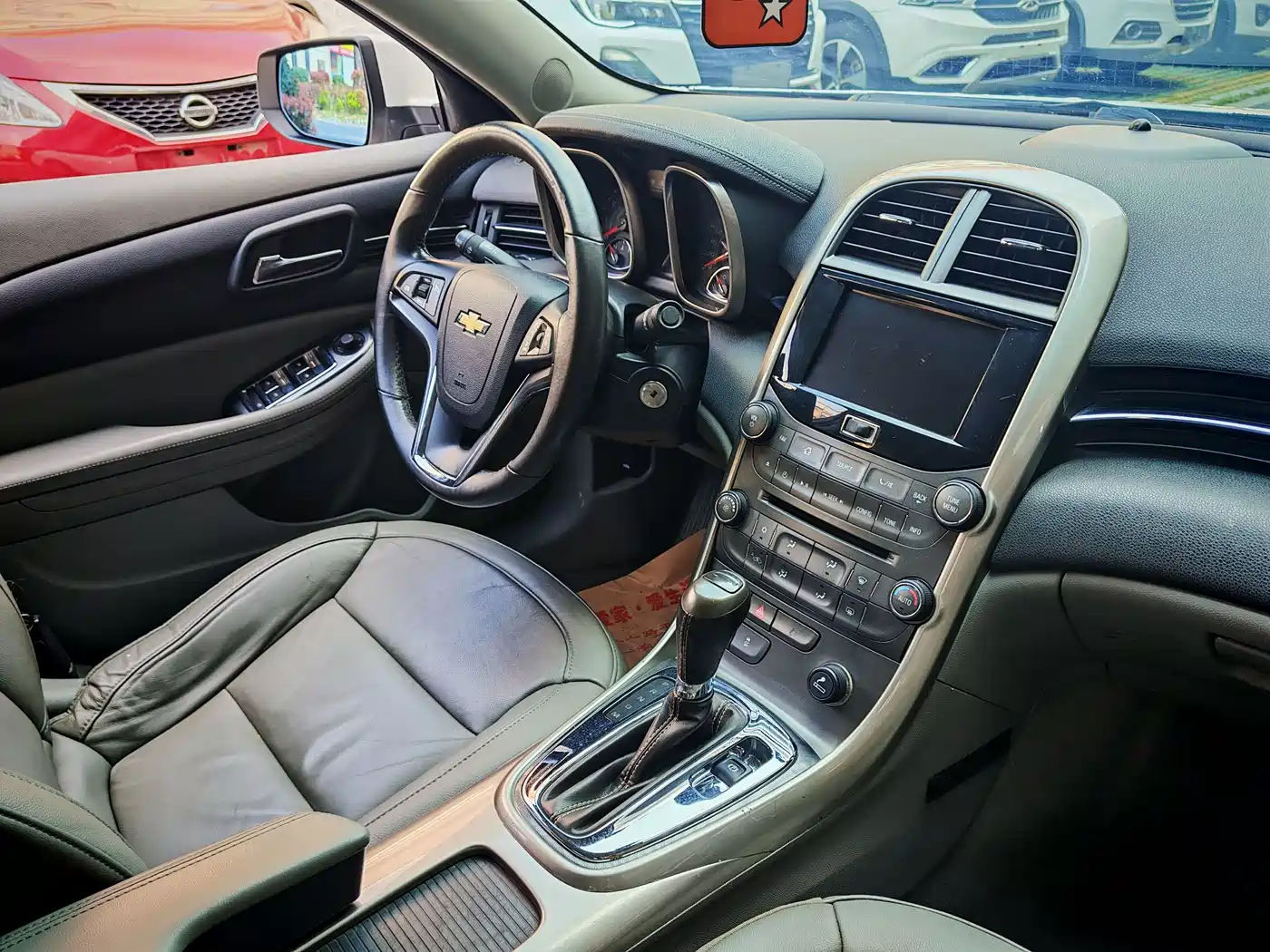 Chevrolet Malibu 2012 2.0L Automatic Luxury Edition фото 19