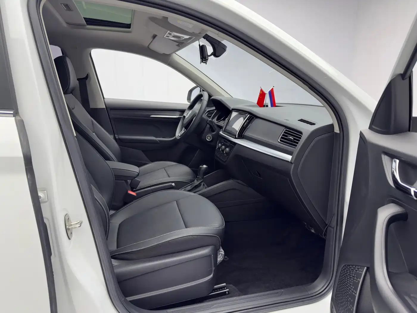 Škoda Kamiq 2023 Facelift 1.5L Auto Comfort Edition фото 12