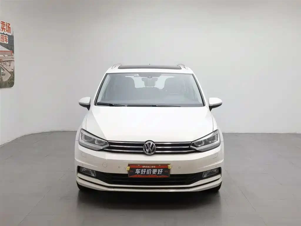 Volkswagen Touran 2016 Touran L 280TSI DSG Elegance фото 3