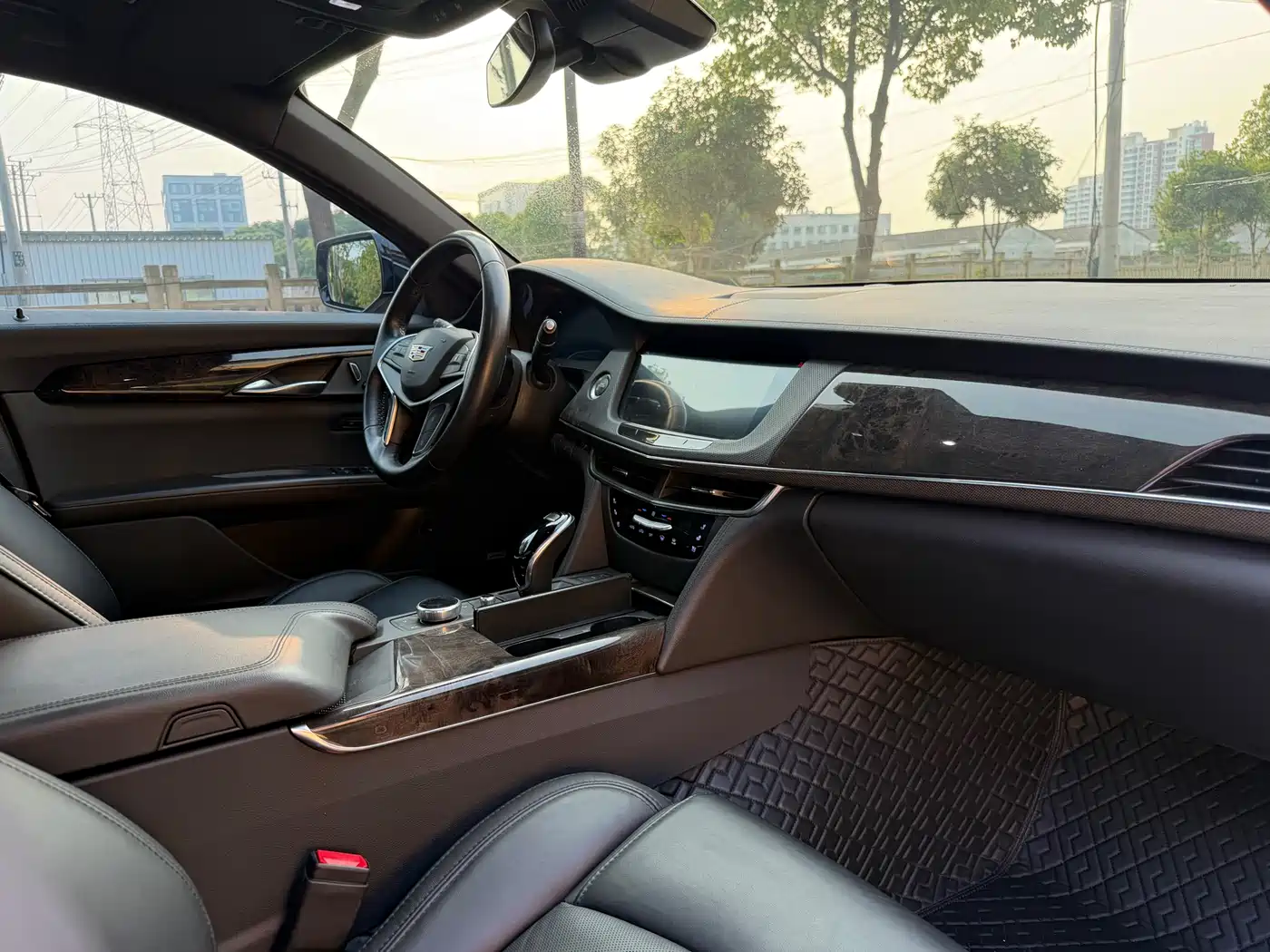 CADILLAC CT6
