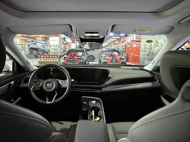 Buick E5 2025 Model 620KM Premium Edition фото 13