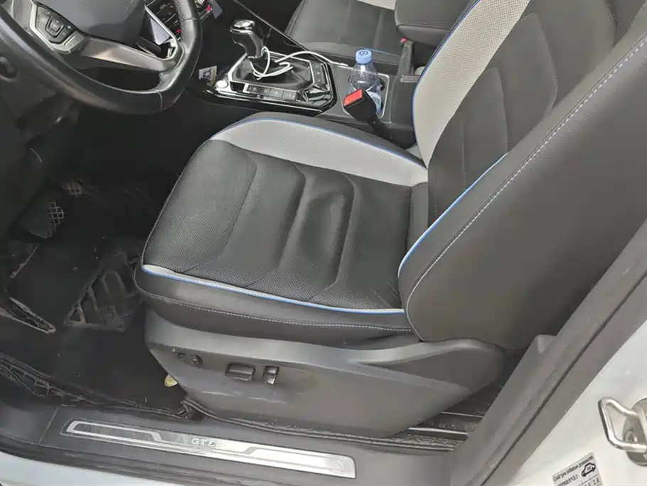 Volkswagen Tayron GTE Plug-in Hybrid 2022 1.4T Premium фото 9