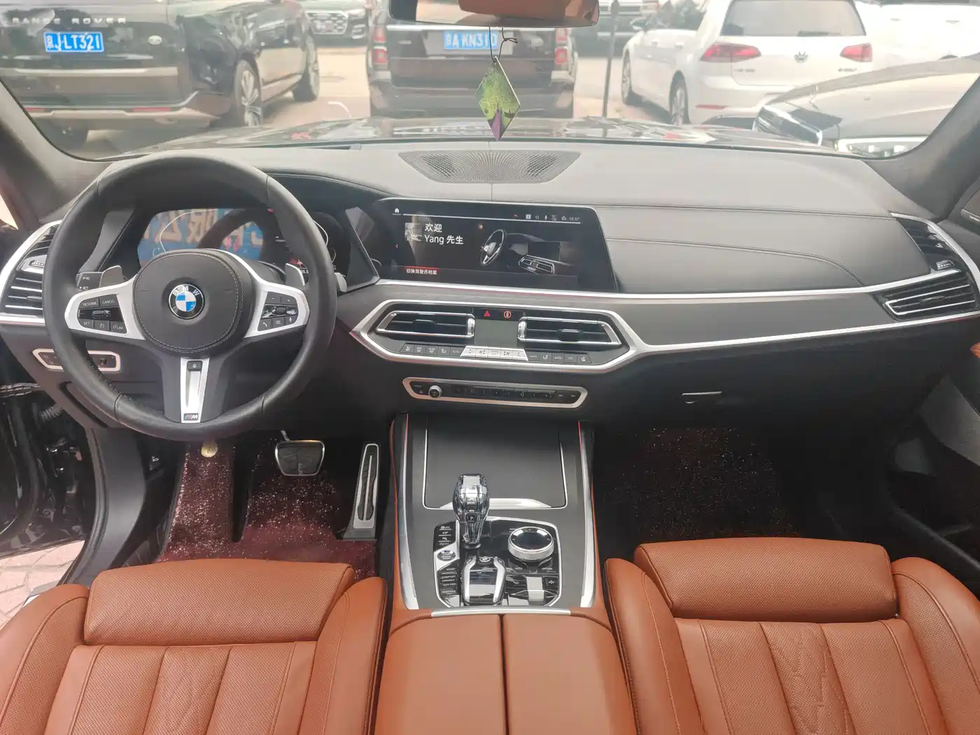BMW X7 2022 xDrive40i Exclusive M Sport Package фото 8