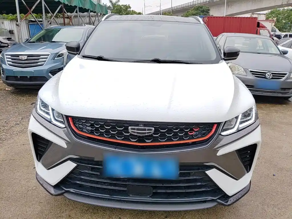 Фото 3 - Geely Coolray