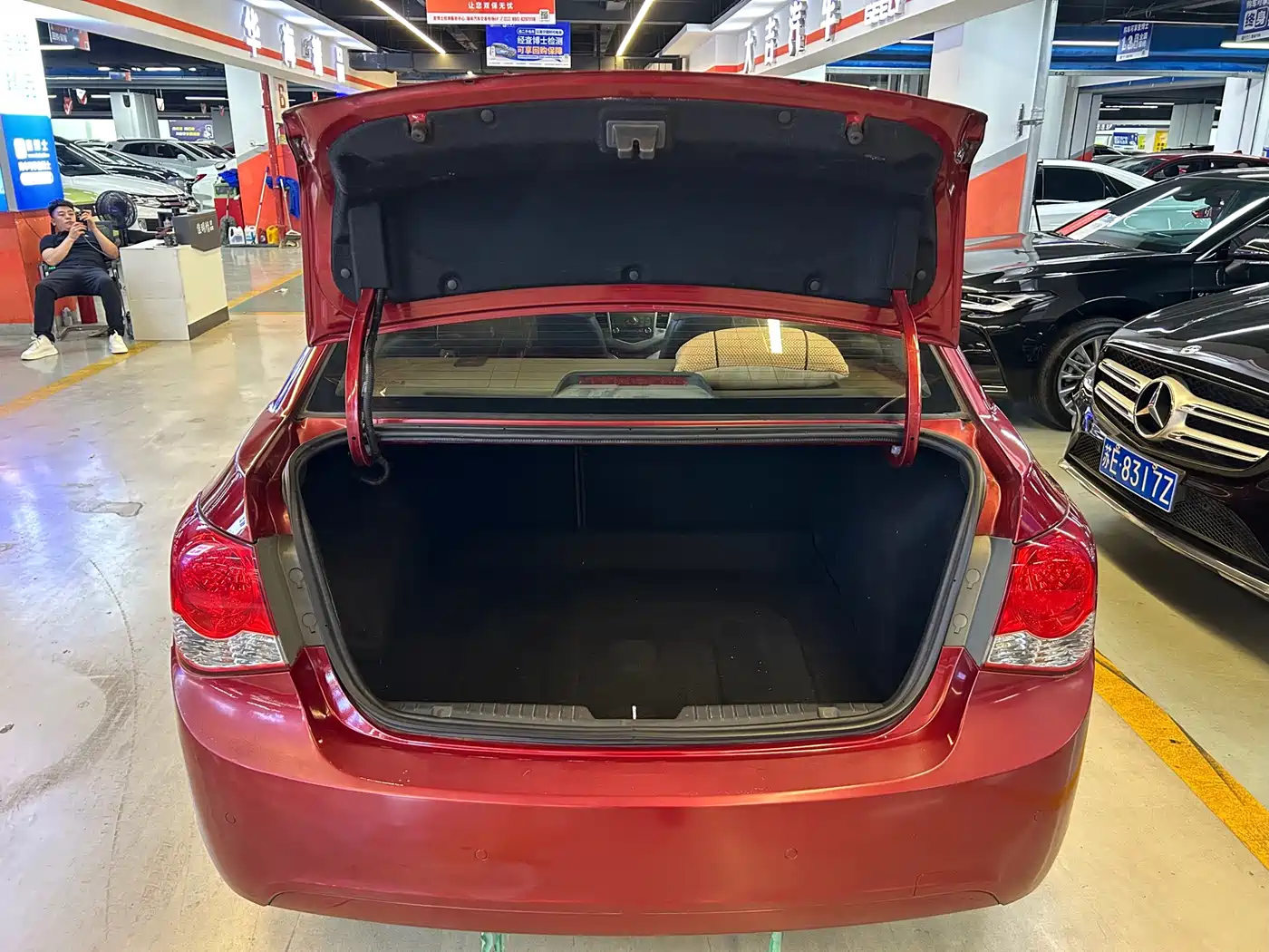 Chevrolet Cruze 2012 1.6L SE MT фото 17