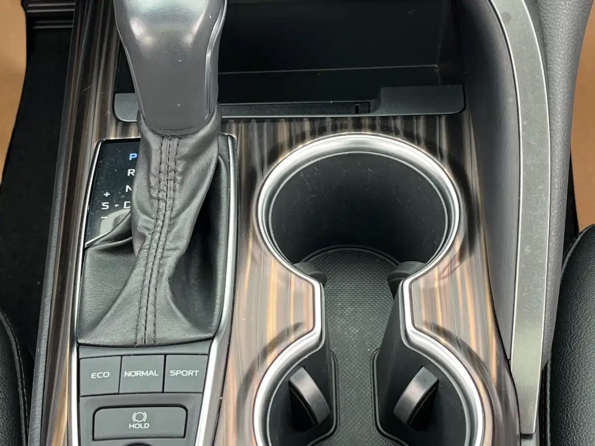 Toyota Camry 2019 2.5G Luxury (China V) фото 23