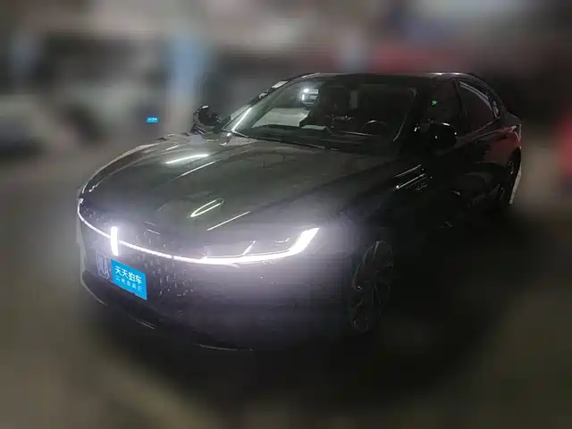 Lincoln Z 2024