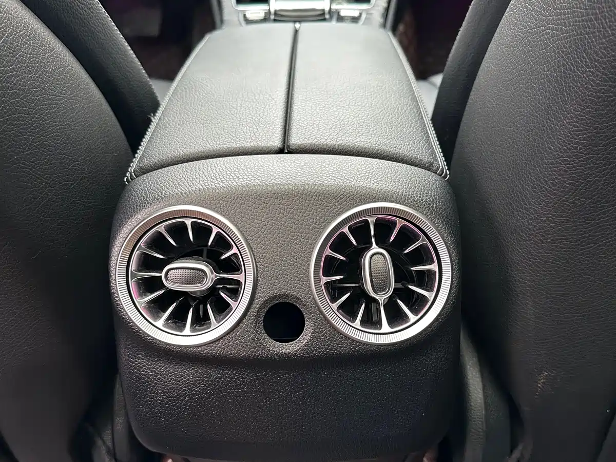 Mercedes-Benz C-Class 2015 C 200 L Sport фото 14