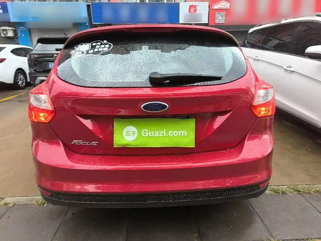 Фото 6 - Ford Focus