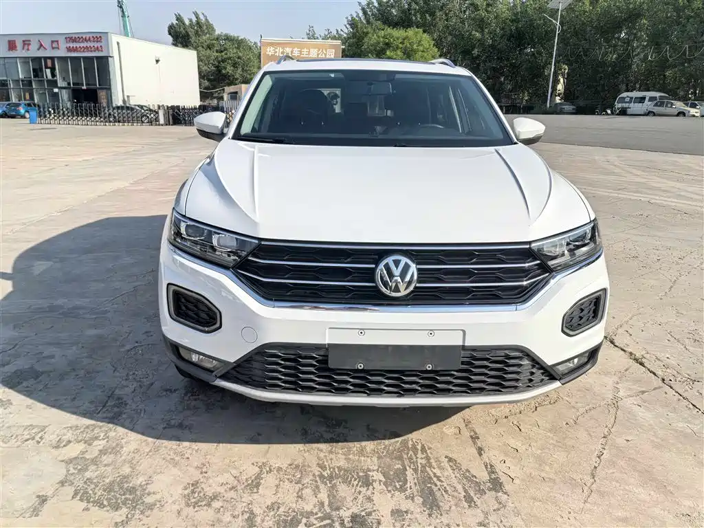 Volkswagen T-ROC 2018 280TSI DSG 2WD Comfort (China V) фото 2