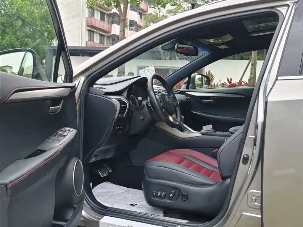 Lexus NX 2015 200t AWD F SPORT фото 7