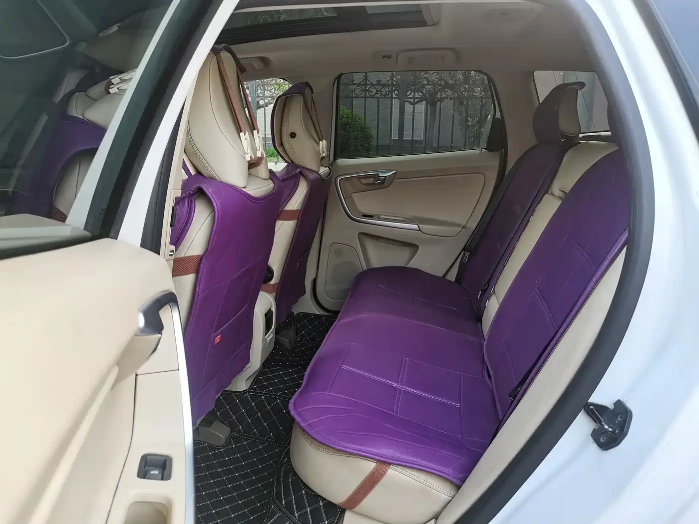 Volvo XC60 (Import) 2011 2012 T5 Elegance Edition