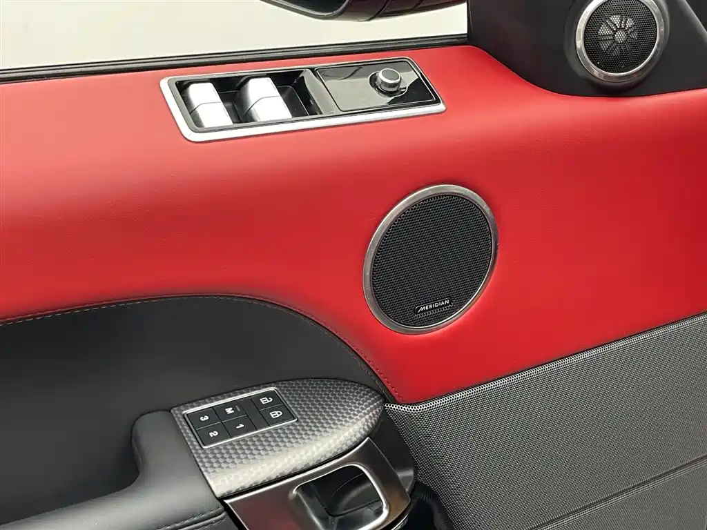 Land Rover Range Rover Sport 2021 3.0 L6 HST фото 10