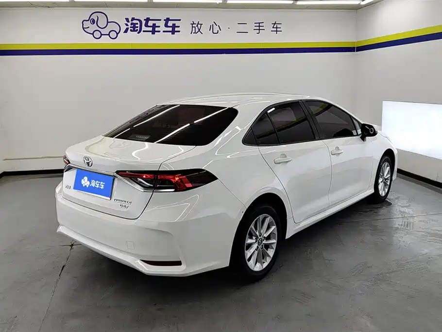 Toyota Corolla 2021 1.2T S-CVT Elite PLUS Edition фото 3