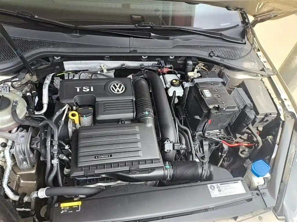 Volkswagen Golf 2018 230TSI Automatic Luxury фото 20