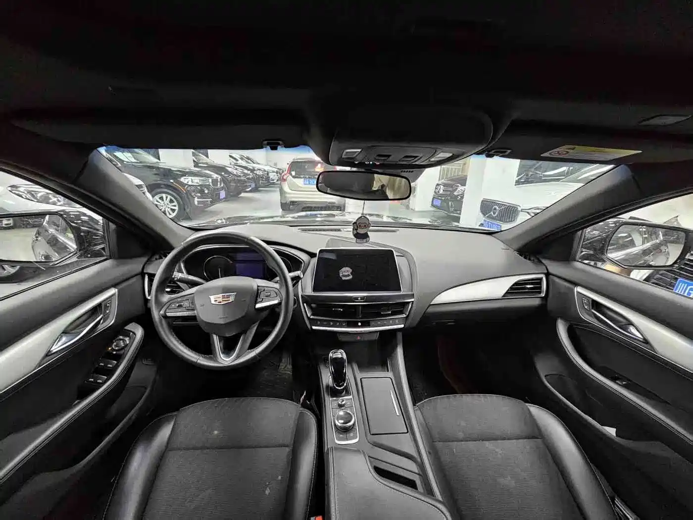 Фото 14 - Cadillac CT5