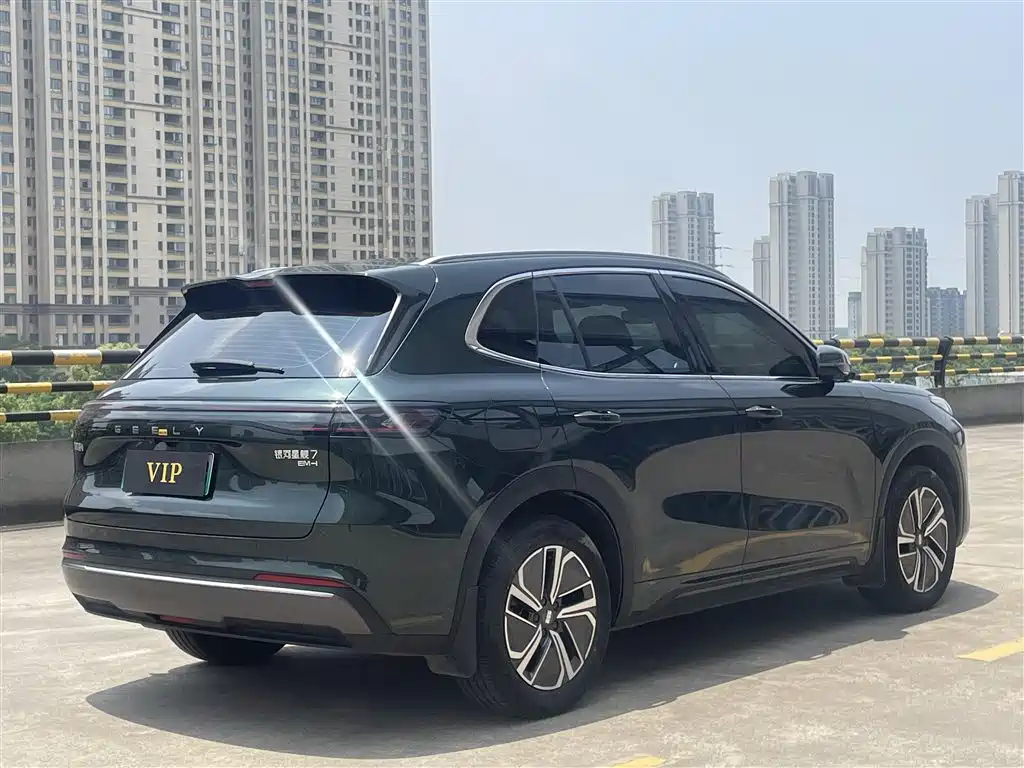 Geely Galaxy Galaxy Starship 7 EM-i 2025 Model 120km Explorer+ Edition фото 6