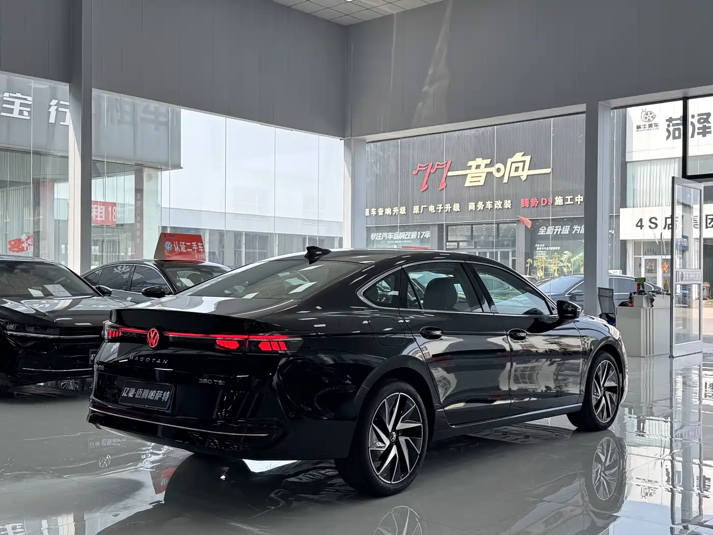 Volkswagen Magotan 2024 380TSI DSG Ultimate Edition фото 8