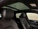 صورة 15 - Porsche Cayenne New Energy