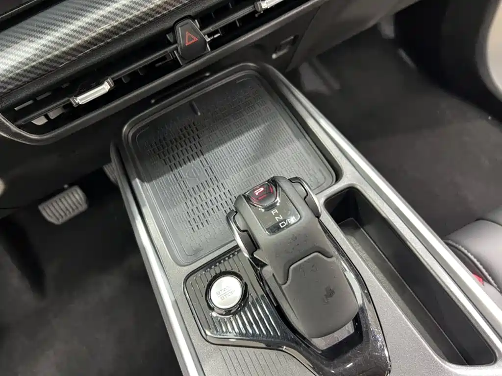 Haval Cool Dog 2023 2022 Model 1.5T DCT FWD Trendy Cool Edition