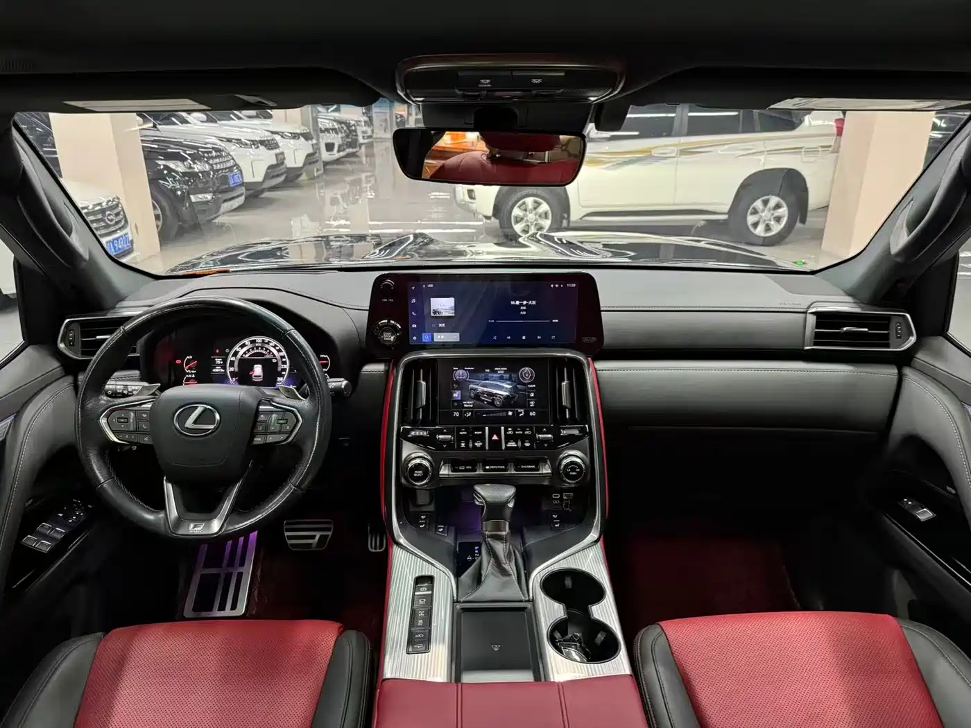 Lexus LX 2025 2025 700h VIP World Edition